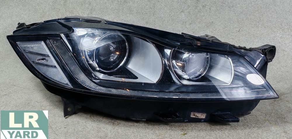 Far dreapta Jaguar F-PACE (volan dreapta) T2H35334 dezmembrez