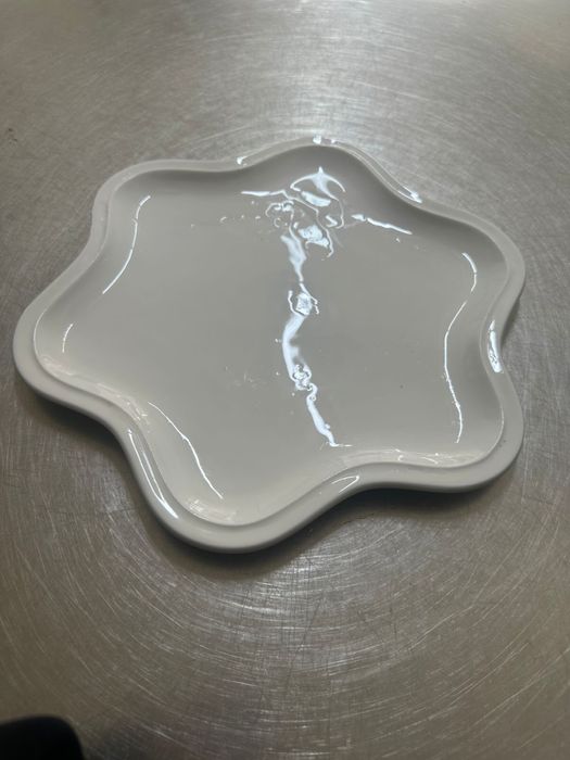 Продам тарелки б/у