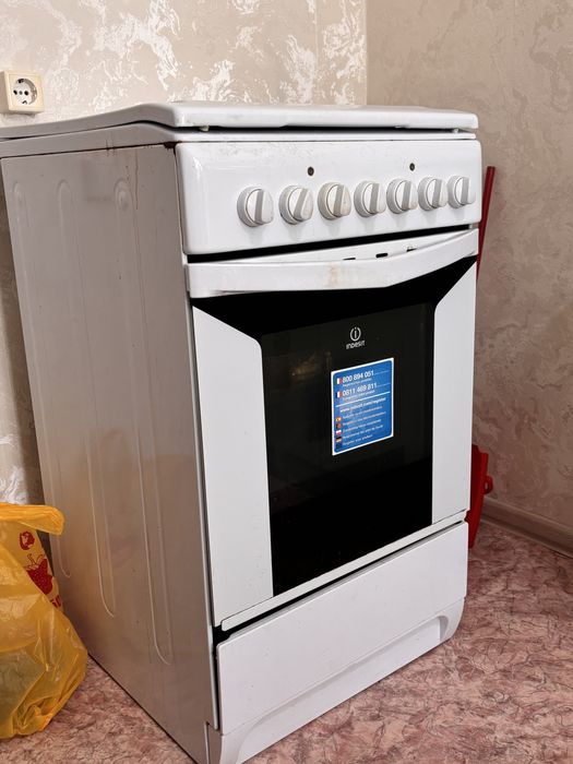 Indesit кухонная плита