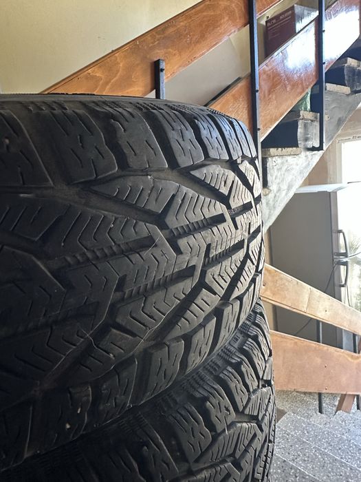 Зимни гуми + джанти 185/60/15