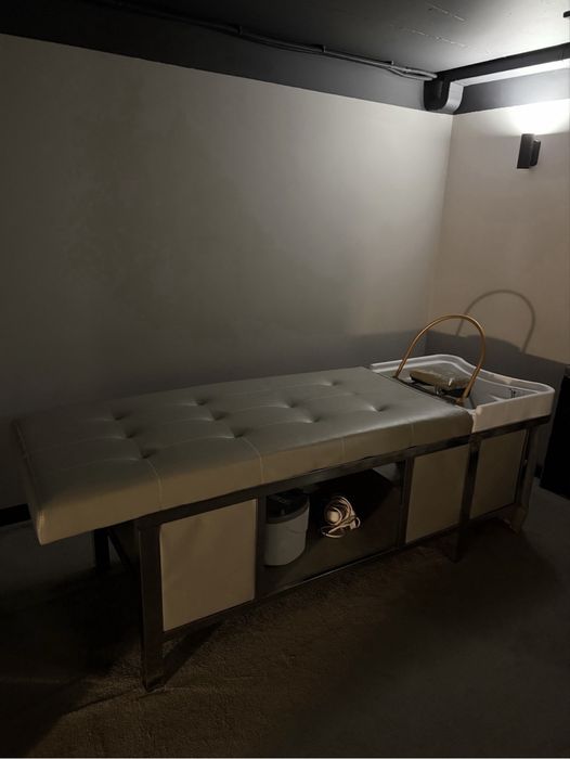 Продам кушетку для спа головы