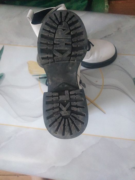 Ботинки женские кожаные