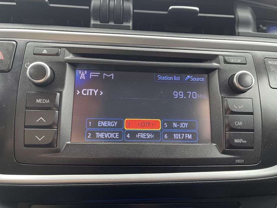 Тойота аурис модул