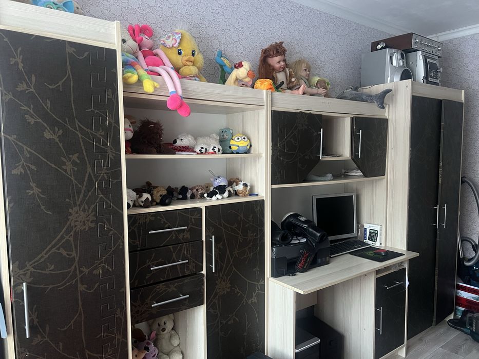 Спальный гарнитур в детскую