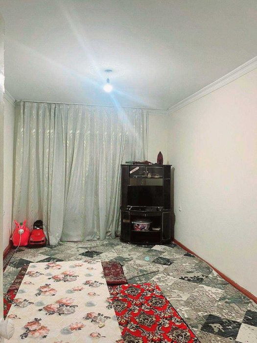 СРОЧНО !! Продаётся квартира в Яшнабаде 3/4/5 ( 78 кв/м ) Тузел 1