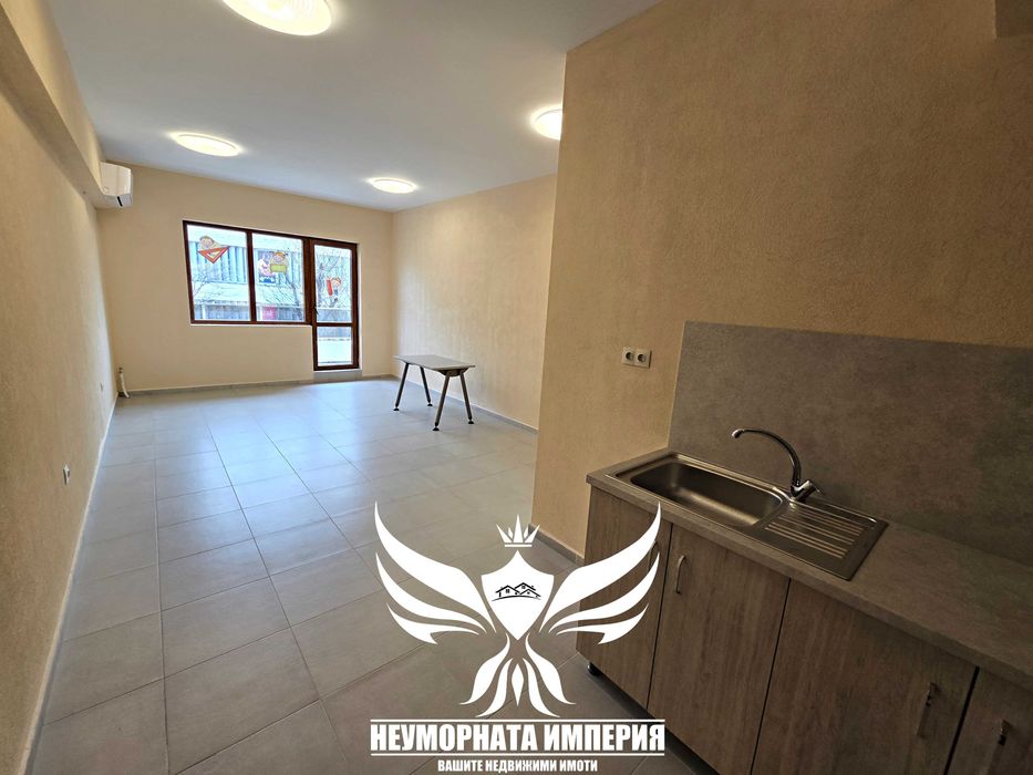 Дава се под наем Офис в Асеновград - 107 кв.м за 615 € - Снимка #15