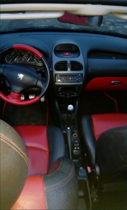 Aripa stanga fata neagra / negru peugeot 206 cc 1.6i nfu