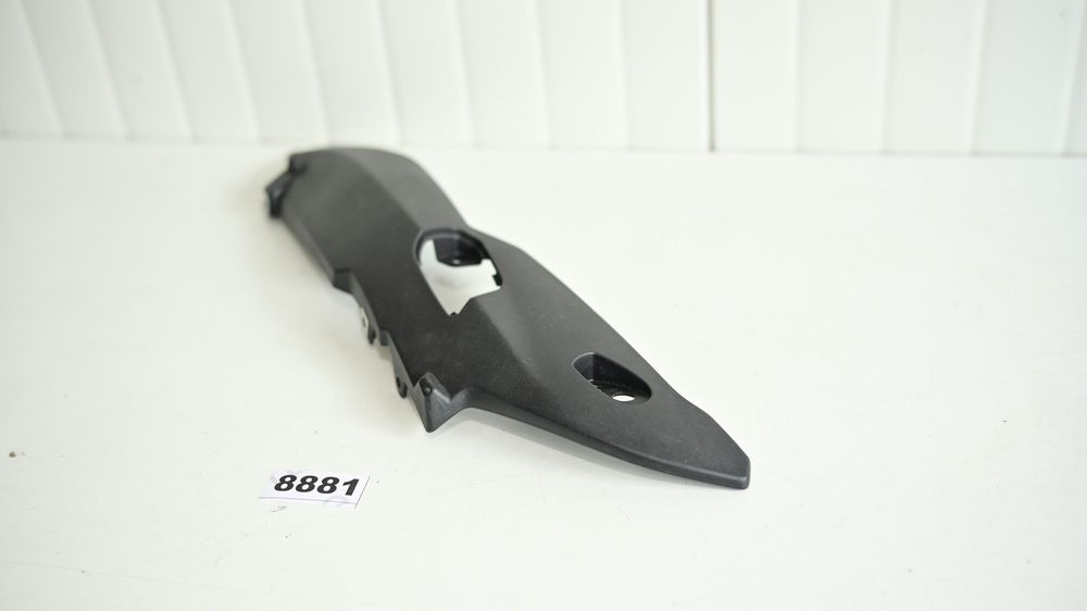 BMW R1200R K27 Carena codita spate dreapta