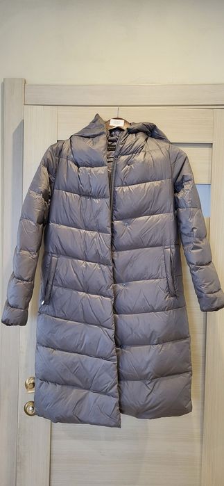 Продам пуховик, 80% пух 20% перо