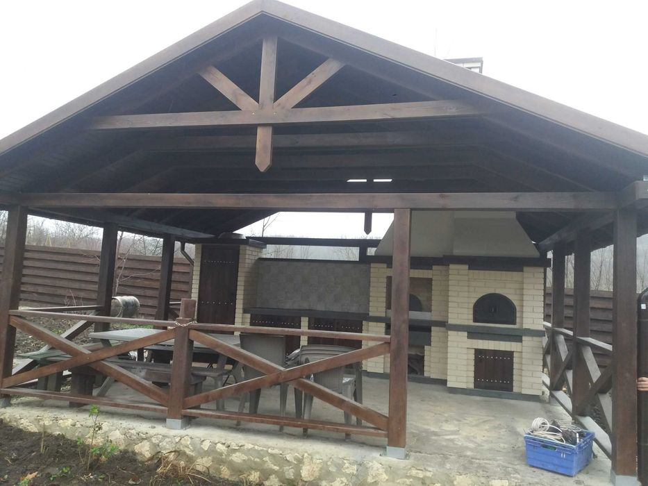 Terase, Foisoare, Cabana stil A-Frame si Case din structura de lemn