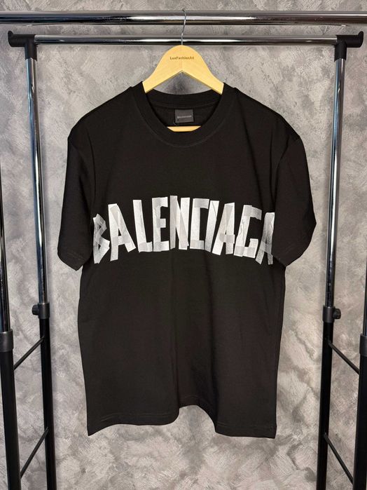 Tricou Balenciaga