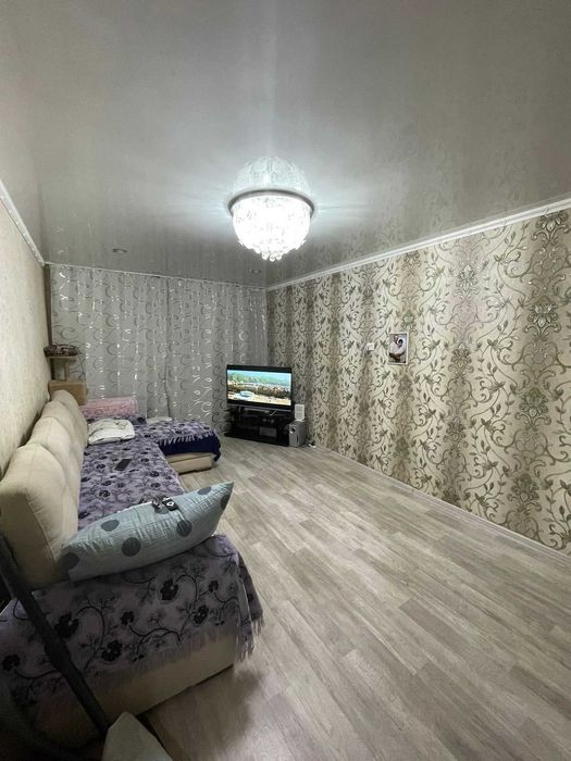 Продам 2ком квартиру 20м-н