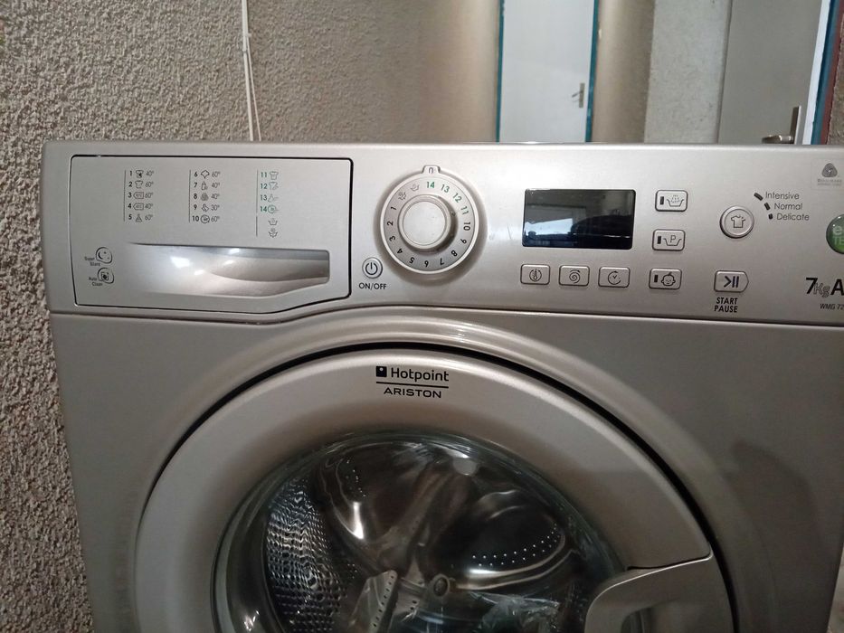 Пералня Ariston Hotpoint WMG 722