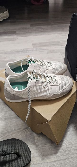 Кроссовки ZARA весна-лето