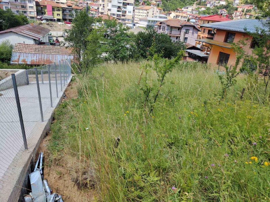 Парцел с одобрен ПУП