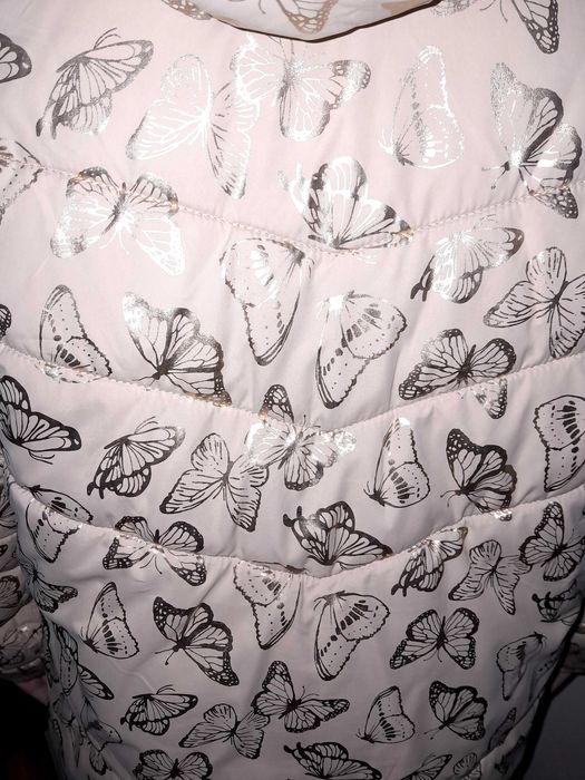 Куртка на девочку