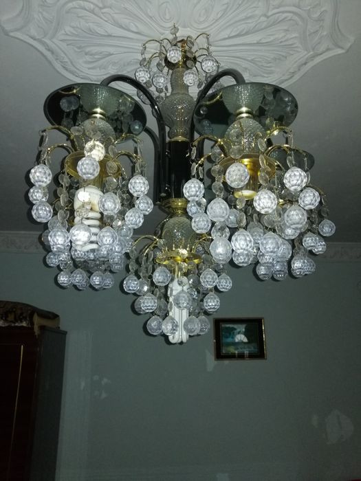 Vând lustra / candelabru