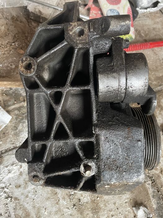 Компрессор кондиционера Опель Вектра Б (рестайлинг)