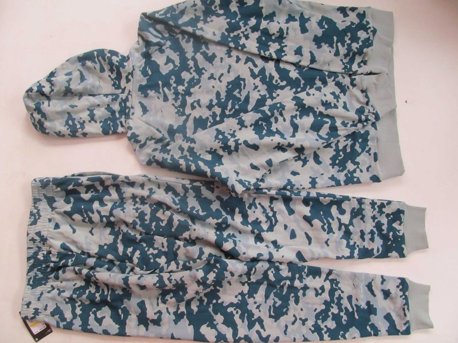 Under Armour Rival Camo Fleece мъжки спортен комплект от Сащ