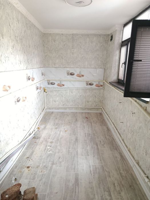 Сирдарё туманида вогзал кучада дом сотилади  бор.