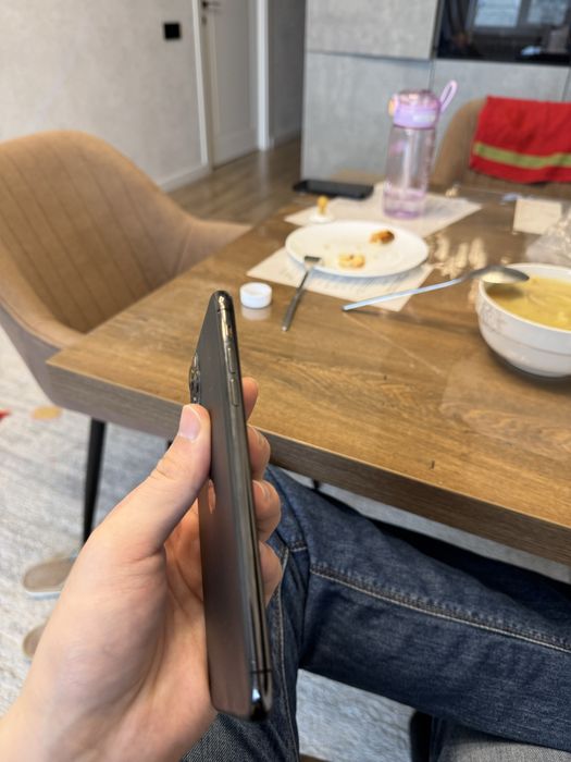 Срочно Продам Iphone 11 pro max 256gb