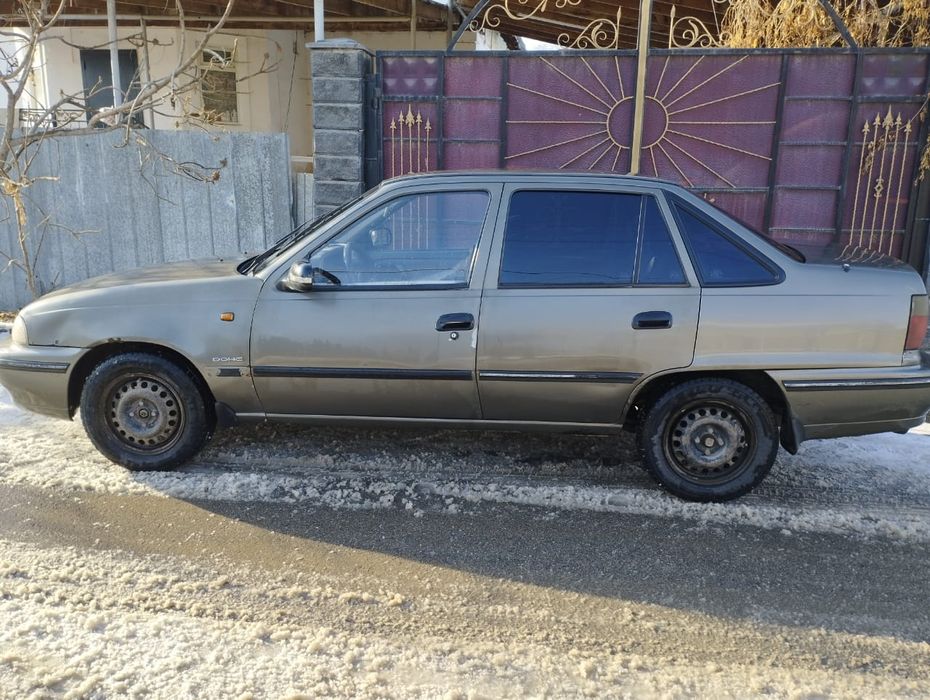 Продам Нексия 1 легенда