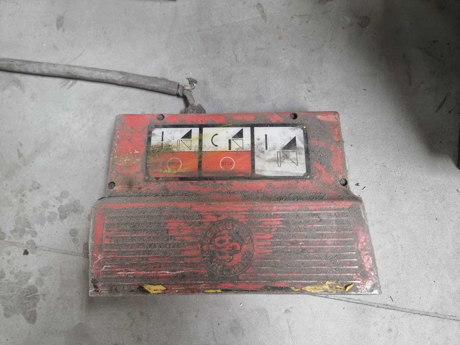 Vând Abkant Electric 2,5m