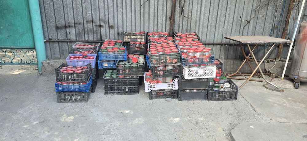 Продам бу банки Аджики