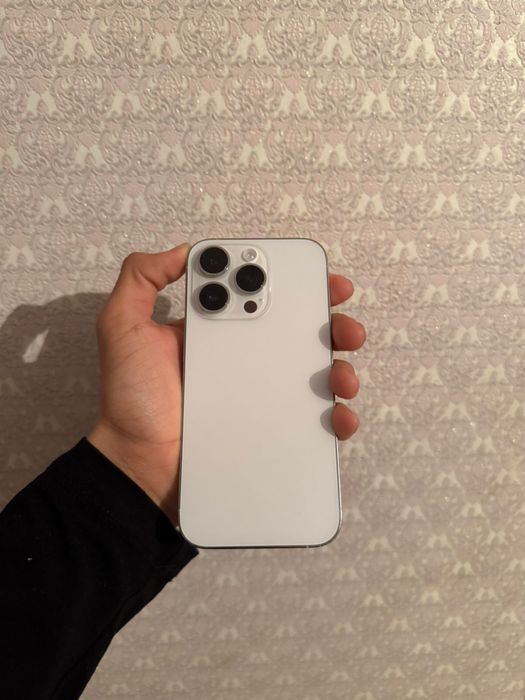 Продам Iphone 14 pro