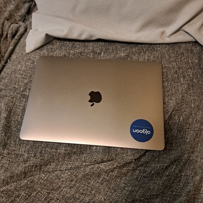 Macbook pro 2019 A2159 DEFECT