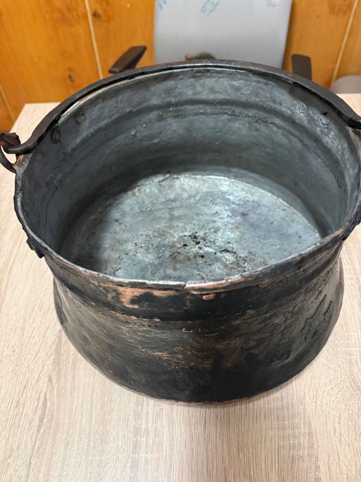 Автентичен лот старинни медни съдове – голям котел (бакър) и две джезвета