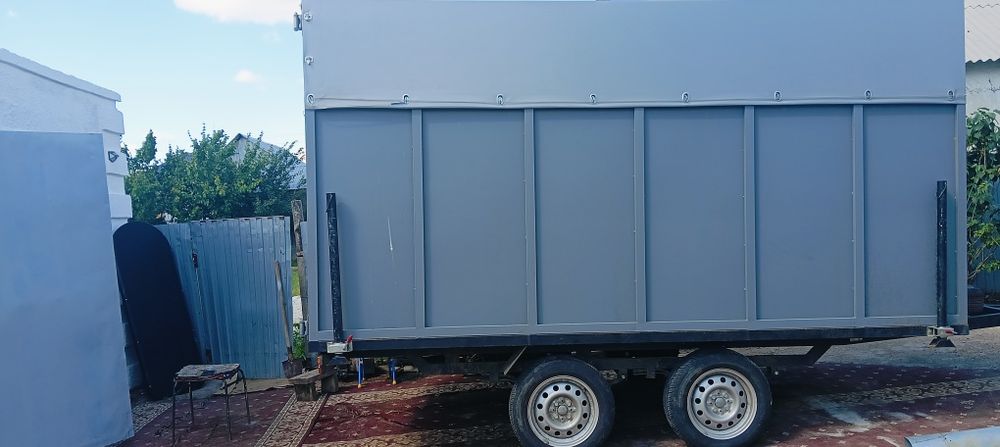 Продам прицеп скотовоз новый