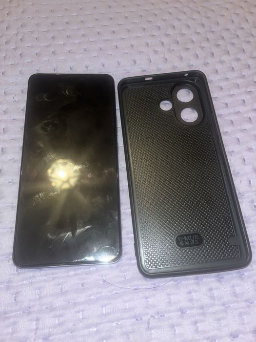 Подам телефон виво v60