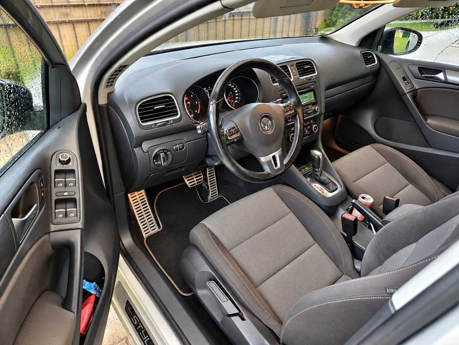 VOLKSWAGEN Golf 2012 — imagine 4