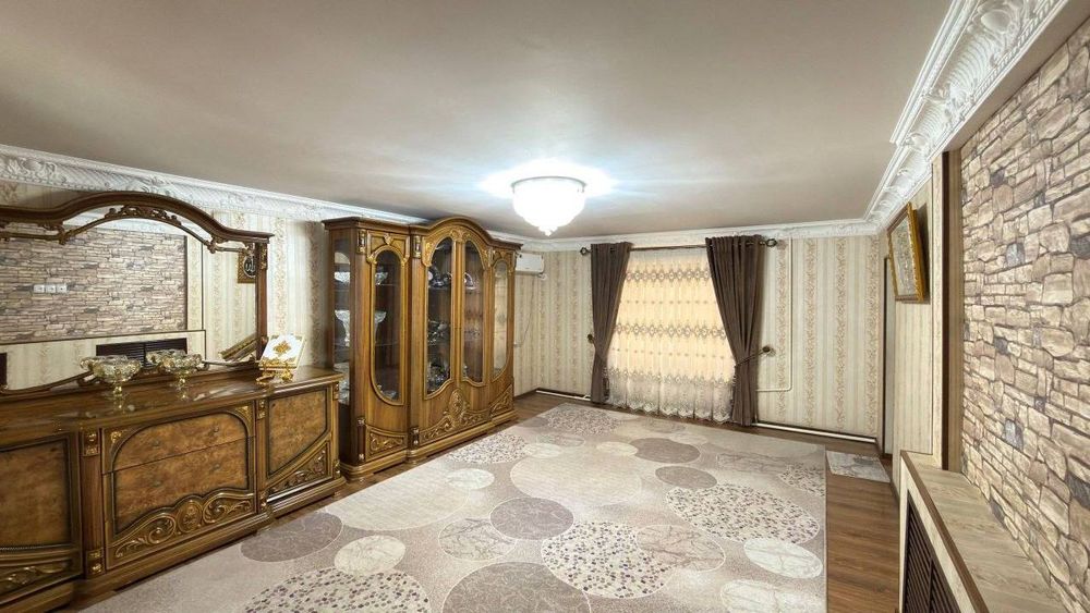 Срочно!!! Продается Учтепинискй район литературний 2,37 соток