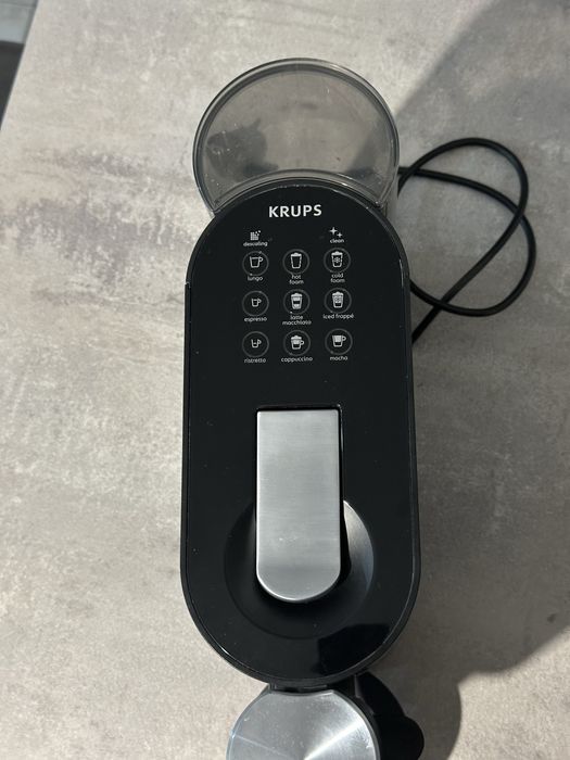 Aparat de cafea cu capsule nespresso Atelier