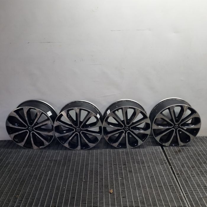 Jante aliaj Nissan Qashqai Facelift 2010 - 2013 (1580) R18 ET40 5X114 3 Garantie