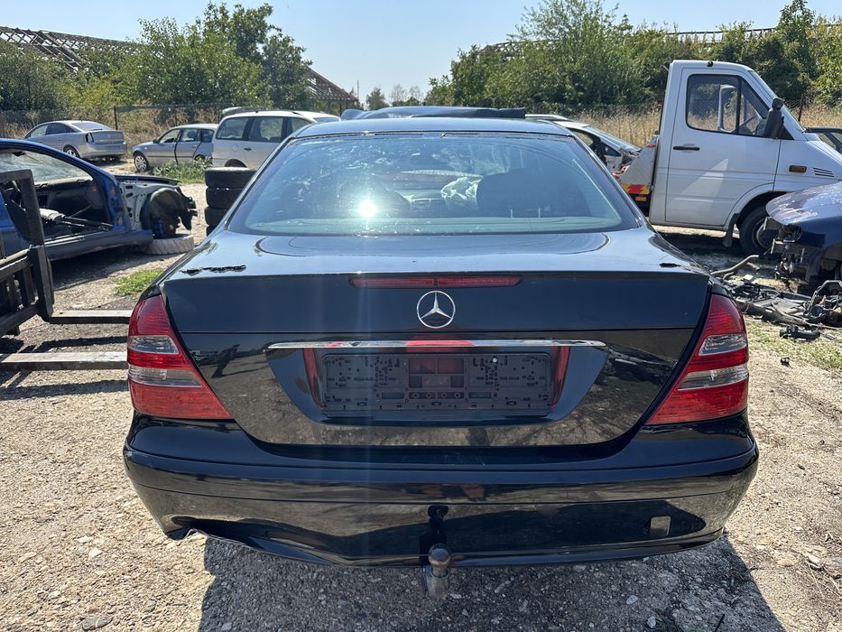 Mercedes E220CDI на части