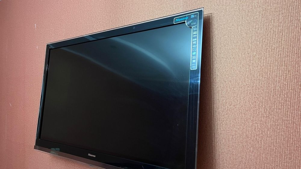 Продам телевизор Срочно