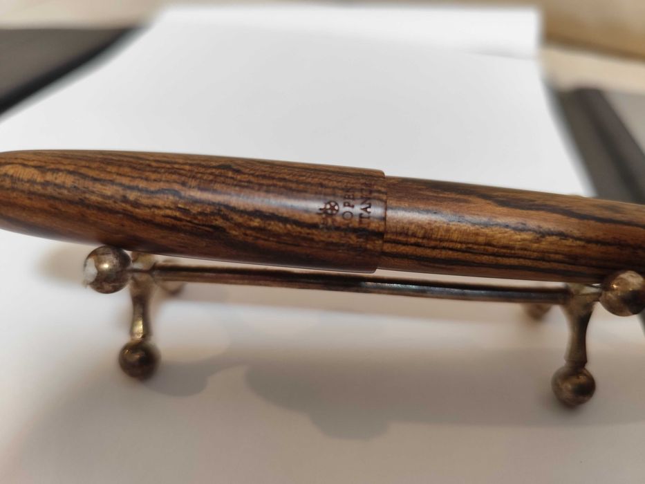 Писалка Jinhao 9056