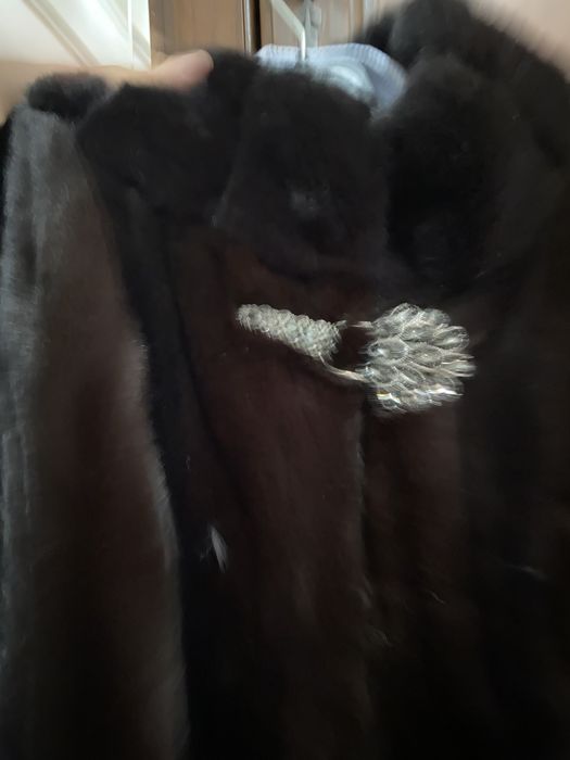 Продаю новую шубу