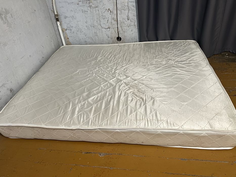 Продам матрас 160*200cm