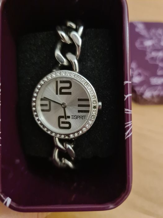 Дамски часовник гривна Esprit