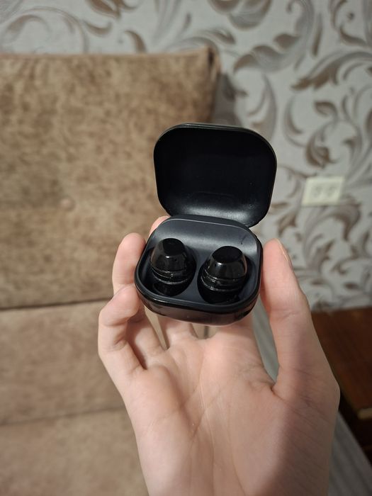 Наушники Samsung Galaxy buds core