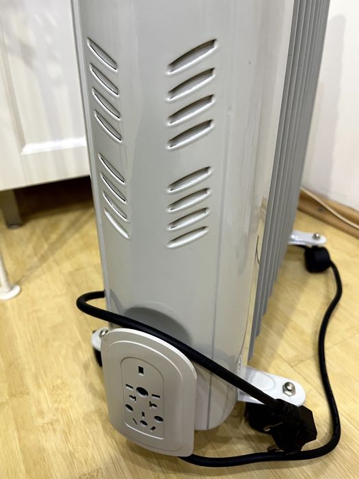 Calorifer electric cu ulei Vision Touch VTCU-11A - 2500 W, 11 elementi