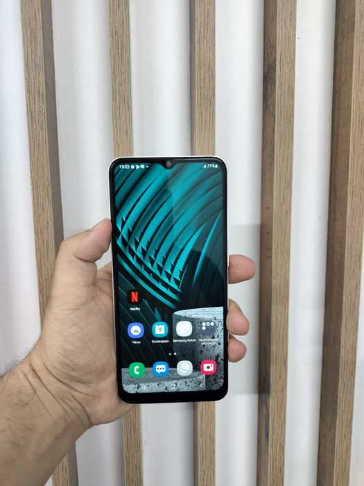 Продам Samsung A02s 32gb