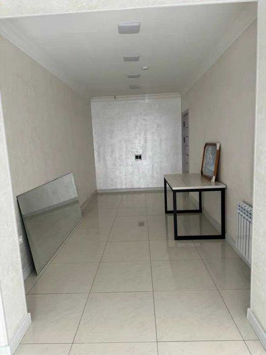 Продаётся Нежилое! Юнусабад-9   ВДОЛЬ ДОРОГИ  70м2, С Арендатором