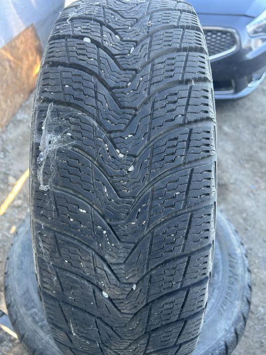 Продаються зимная резина