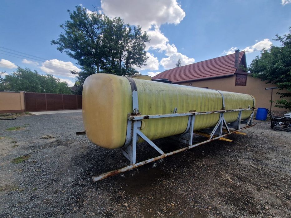 Bazin fibră de sticlă11000l,cisternă  apă Bazin apă pt agricultură