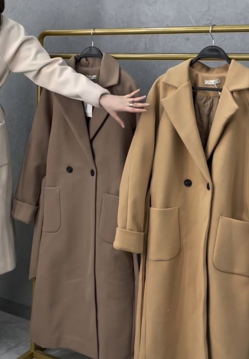 Продам женское пальто